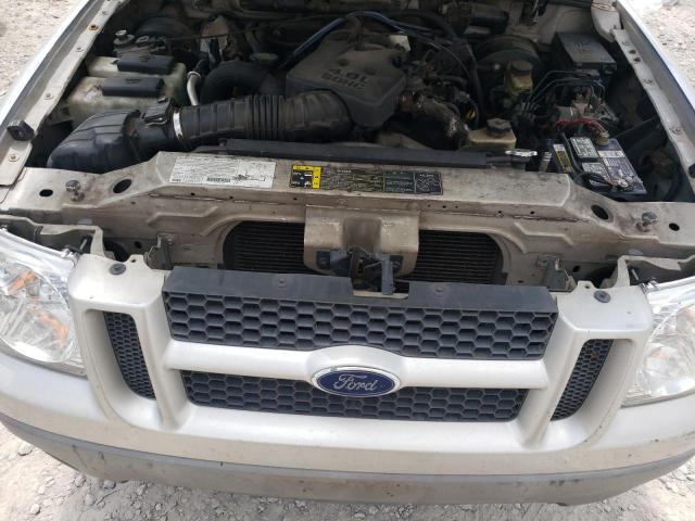 1FMZU67E63UC81875 - 2003 FORD EXPLORER S SILVER photo 11