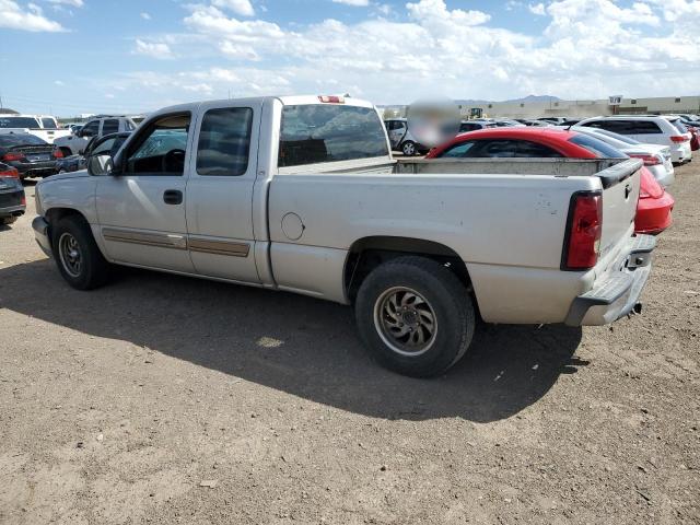 2GCEC19T741351711 - 2004 CHEVROLET SILVERADO2 C1500 SILVER photo 2