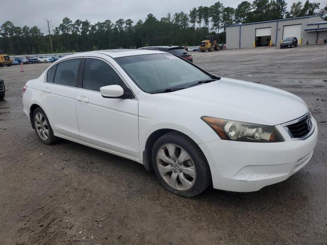 1HGCP26859A112111 - 2009 HONDA ACCORD EXL WHITE photo 4