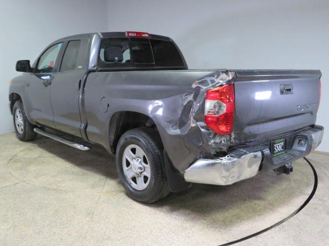 5TFRY5F14HX218359 - 2017 TOYOTA TUNDRA DOUBLE CAB SR GRAY photo 4