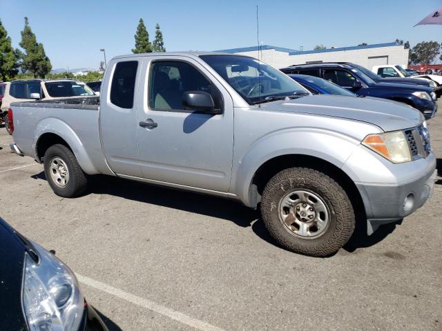 1N6BD06TX7C454728 - 2007 NISSAN FRONTIER KING CAB XE GRAY photo 4