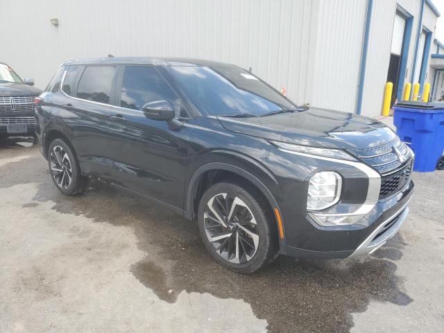 JA4J3UA8XPZ036950 - 2023 MITSUBISHI OUTLANDER SE შავი ფოტო 4