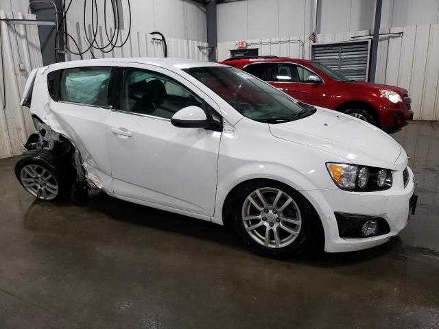 1G1JC6SH6C4161251 - 2012 CHEVROLET SONIC LT WHITE photo 4