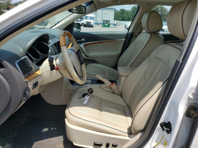 3LNHL2GC0CR822092 - 2012 LINCOLN MKZ WHITE photo 7