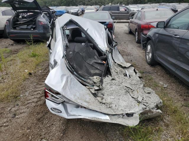 1G1ZD5ST5JF260840 - 2018 CHEVROLET MALIBU LT SILVER photo 6
