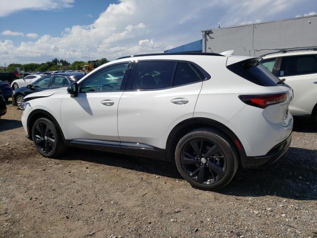 LRBFZNR44MD133473 - 2021 BUICK ENVISION ESSENCE WHITE photo 2