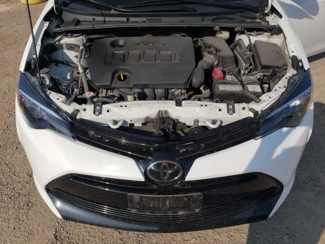 2T1BURHE9JC981633 - 2018 TOYOTA COROLLA L Ақ фото 11