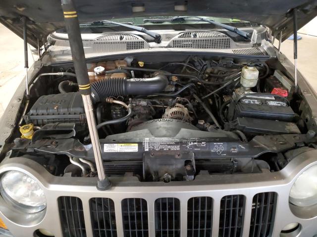 1J4GL48K35W507198 - 2005 JEEP LIBERTY SPORT TAN photo 12