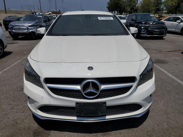 WDDSJ4EB4JN628435 - 2018 MERCEDES-BENZ CLA 250 თეთრი ფოტო 5