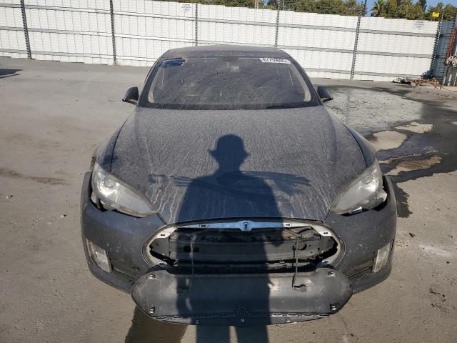 5YJSA1H1XEFP40396 - 2014 TESLA MODEL S رمادي صورة 5