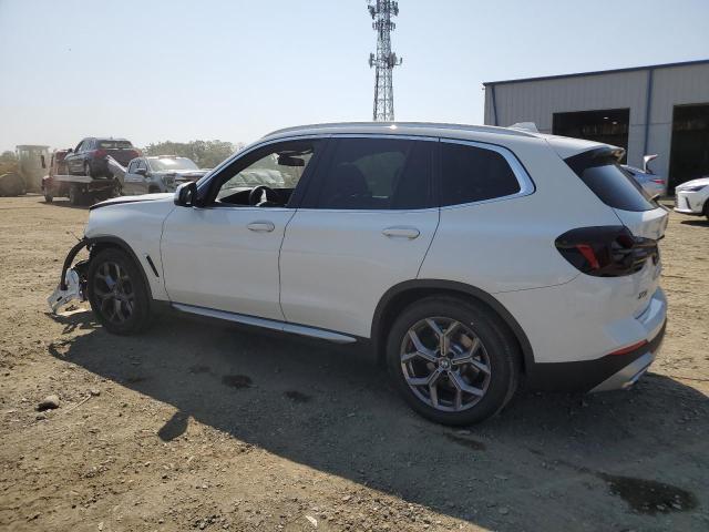 5UX53DP08P9R77241 - 2023 BMW X3 XDRIVE30I WHITE photo 2