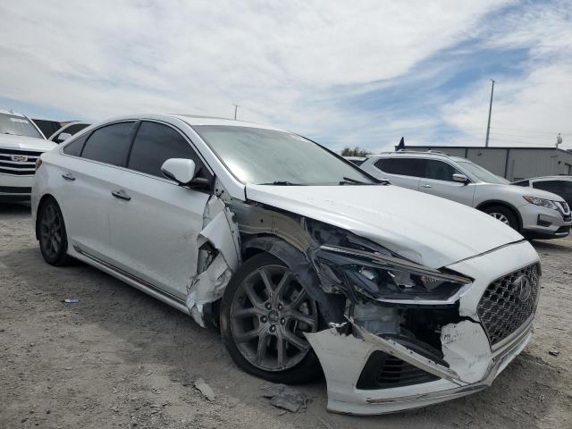 5NPE34AB7JH687891 - 2018 HYUNDAI SONATA SPORT Blanc photo 4