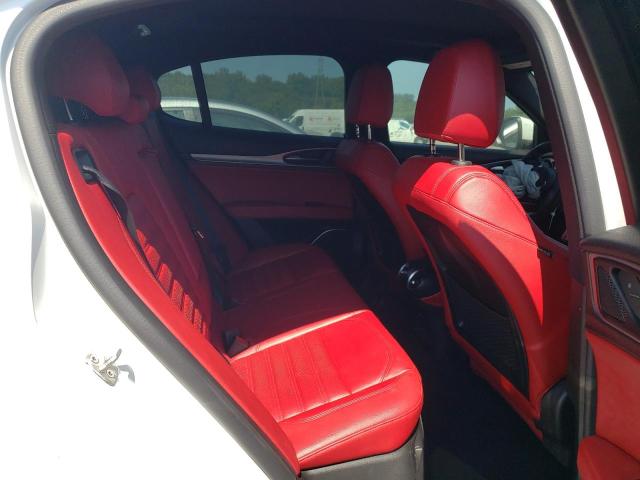 ZASPAKBN5L7C90822 - 2020 ALFA ROMEO STELVIO TI Ақ фото 10