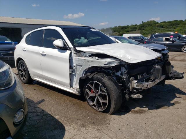 ZASPAKBN5L7C90822 - 2020 ALFA ROMEO STELVIO TI Ақ фото 4