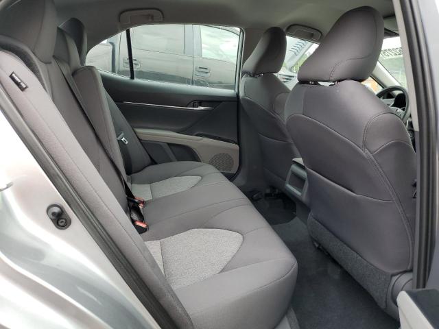 4T1C11AK3LU998847 - 2020 TOYOTA CAMRY LE SILVER photo 10