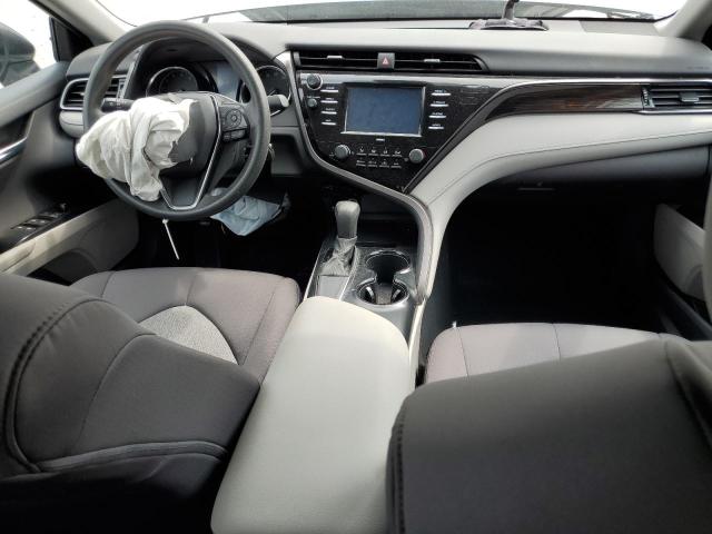 4T1C11AK3LU998847 - 2020 TOYOTA CAMRY LE SILVER photo 8