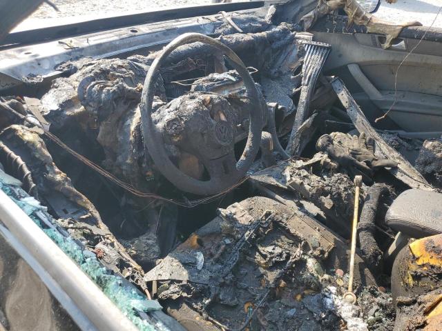 1VWAT7A33FC038386 - 2015 VOLKSWAGEN PASSAT S BLACK photo 8