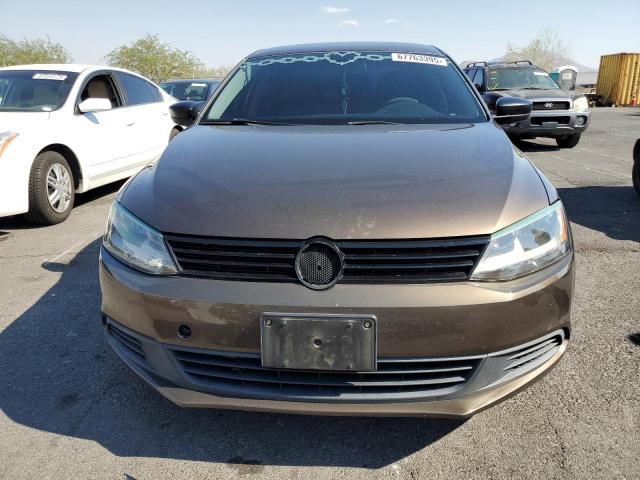 3VW2K7AJ0EM331424 - 2014 VOLKSWAGEN JETTA BASE BROWN photo 5
