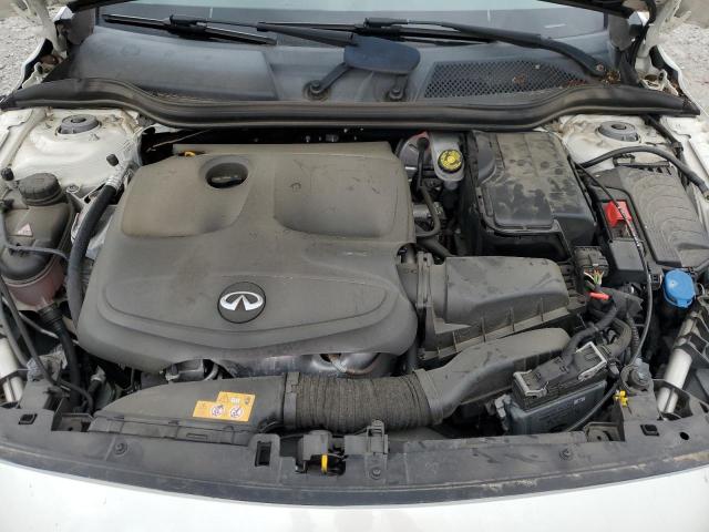 SJKCH5CP6JA045416 - 2018 INFINITI QX30 BASE 白色 照片 11