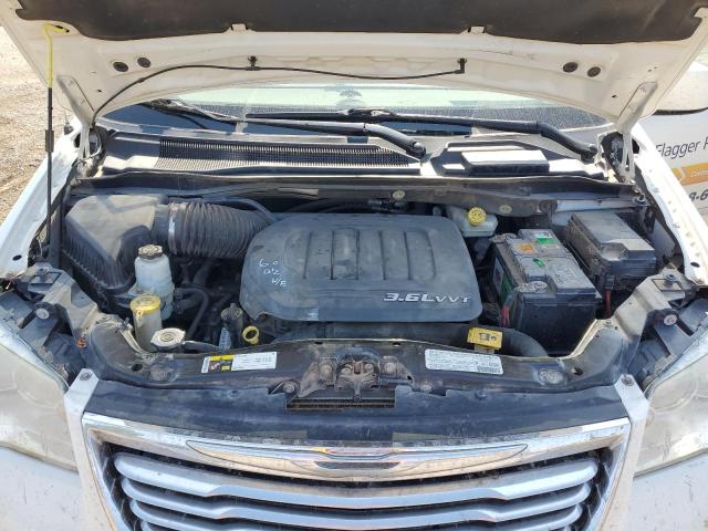 2C4RC1BG6DR613864 - 2013 CHRYSLER TOWN & COU TOURING WHITE photo 12