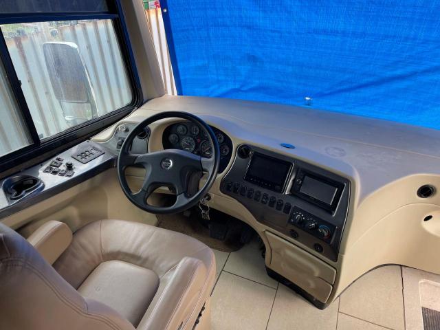 4UZACHCYXECFW4786 - 2014 FREIGHTLINER CHASSIS XC შავი ფოტო 9