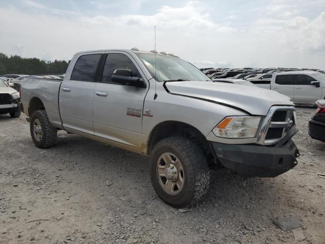 3C6UR5DL7GG204252 - 2016 RAM 2500 SLT ვერცხლისფერი ფოტო 4