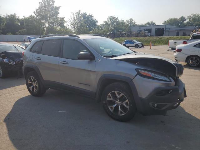 1C4PJMBS0FW786714 - 2015 JEEP CHEROKEE TRAILHAWK SILVER photo 4