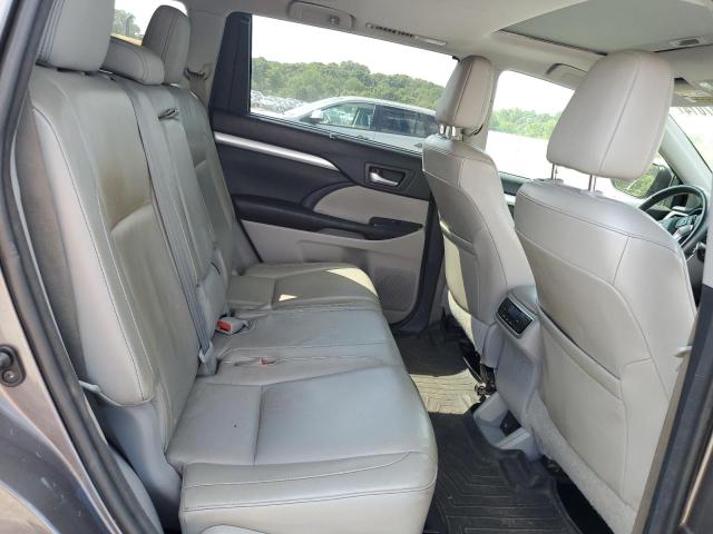 5TDKKRFH7FS114507 - 2015 TOYOTA HIGHLANDER XLE SILVER photo 10