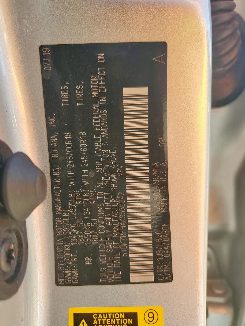 5TDKZRFHXKS569342 - 2019 TOYOTA HIGHLANDER SE 银色 照片 13