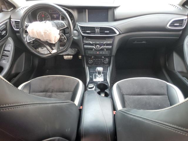 SJKCH5CP8JA049550 - 2018 INFINITI QX30 BASE 黑色 照片 8