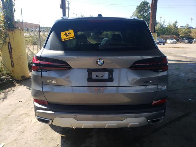 5UX13EU03R9S23594 - 2024 BMW X5 SDRIVE 40I SILVER photo 6