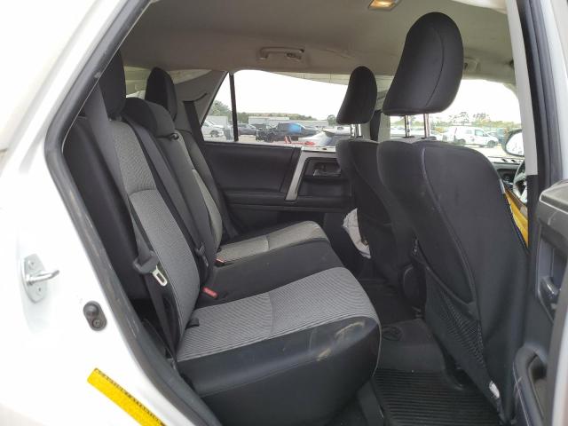 JTEBU5JR2J5538061 - 2018 TOYOTA 4RUNNER SR5/SR5 PREMIUM 白色 照片 11