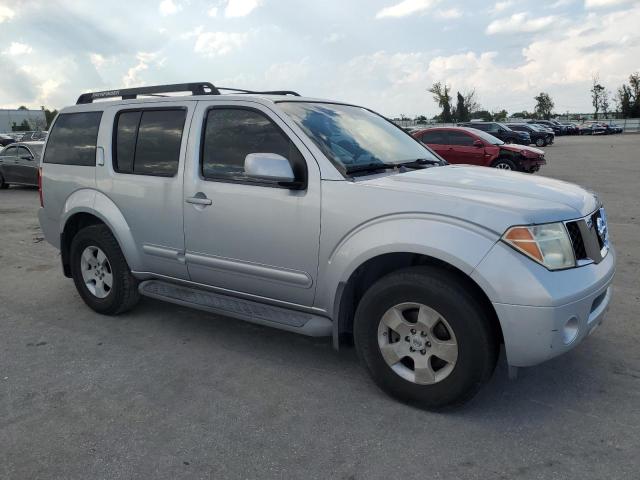5N1AR18U96C600283 - 2006 NISSAN PATHFINDER LE SILVER photo 4