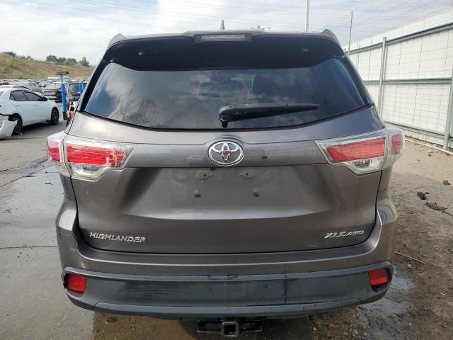 5TDJKRFH6FS164598 - 2015 TOYOTA HIGHLANDER XLE 灰色 照片 6