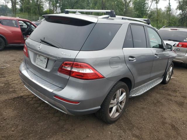 4JGDA5HB7CA010987 - 2012 MERCEDES-BENZ ML 350 4MATIC GRAY photo 3