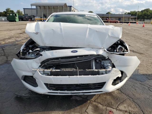 1FA6P0G72F5111773 - 2015 FORD FUSION S WHITE photo 5