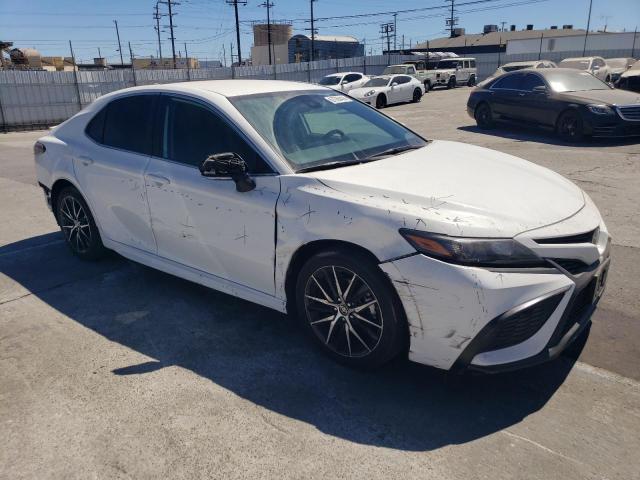 4T1G11AKXRU845103 - 2024 TOYOTA CAMRY SE NIGHT SHADE WHITE photo 4