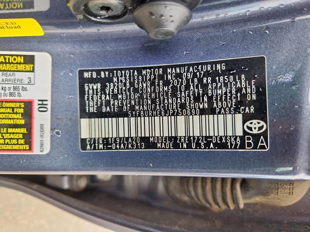 5YFBURHE6JP750690 - 2018 TOYOTA COROLLA L BLUE photo 12