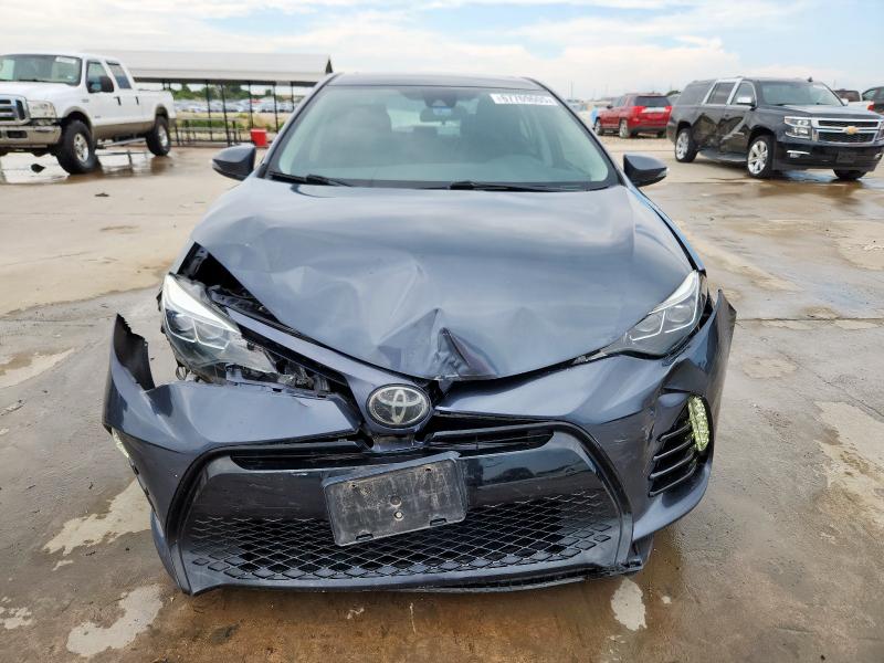 5YFBURHE6JP750690 - 2018 TOYOTA COROLLA L BLUE photo 5