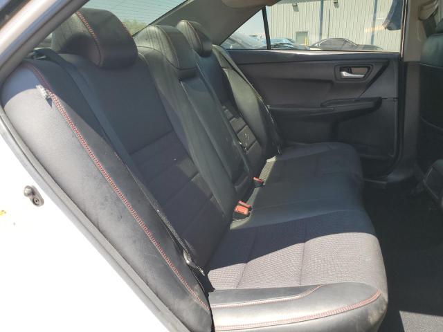 4T1BF1FK0HU330193 - 2017 TOYOTA CAMRY LE WHITE photo 10