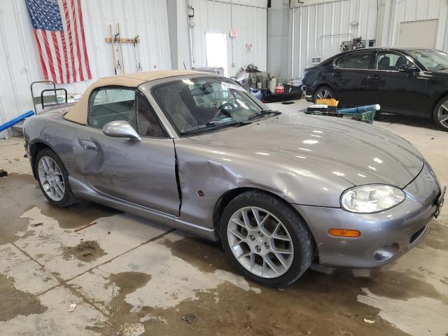 JM1NB353320226346 - 2002 MAZDA MX-5 MIATA BASE SILVER photo 4