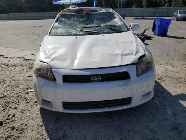 JTKDE3B72A0310028 - 2010 SCION TC WHITE photo 5