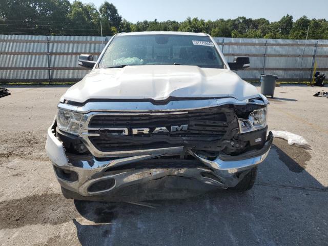 1C6SRFFT1KN762236 - 2019 RAM 1500 BIG HORN/LONE STAR WHITE photo 5