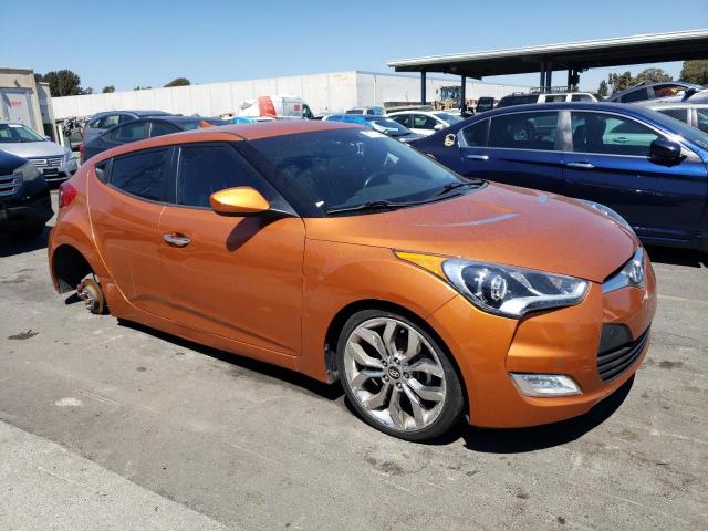 KMHTC6AD7FU222914 - 2015 HYUNDAI VELOSTER ORANGE photo 4