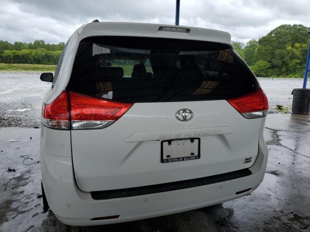 5TDDK3DC8DS057650 - 2013 TOYOTA SIENNA XLE WHITE photo 6