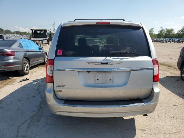 2A4RR8DG4BR641061 - 2011 CHRYSLER TOWN & COU TOURING L SILVER photo 6