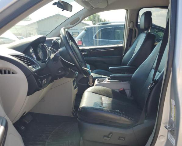 2A4RR8DG4BR641061 - 2011 CHRYSLER TOWN & COU TOURING L SILVER photo 7