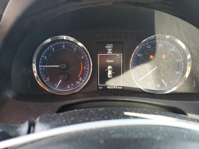 5YFBURHE1KP876862 - 2019 TOYOTA COROLLA L WHITE photo 9