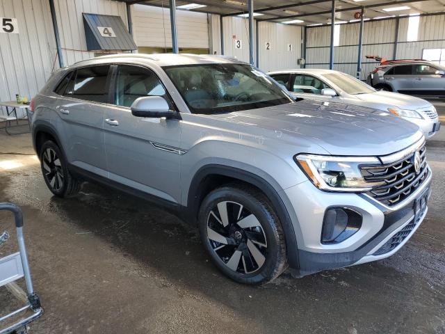 1V2HE2CA7RC218385 - 2024 VOLKSWAGEN ATLAS CROS SE Серый фото 4