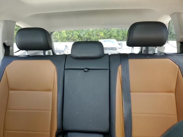 3VV3B7AX6JM156605 - 2018 VOLKSWAGEN TIGUAN SE Белый фото 10